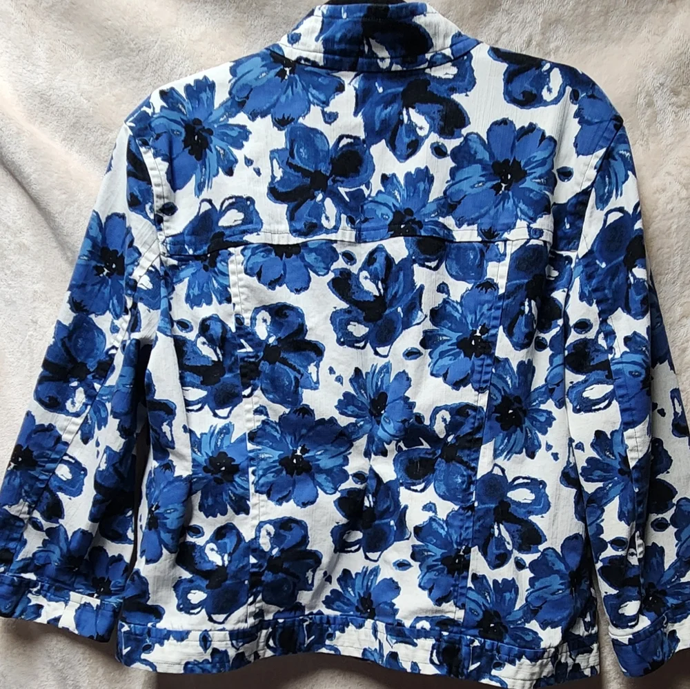 Charter Club Womens XLarge White and Blue Patterned Jacket - Picture 6 of 6